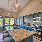 Scottsdale Golfers Getaway With Putting Green