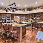Lavish Estate With Sports Court And Home Theater!