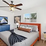 Home 8 Minutes To Old Town Scottsdale