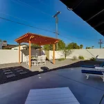 Modern Scottsdale Home 2 Mi To Old Town!