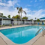 Scottsdale Townhome Furnished Patio And Pool Access