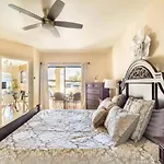 Elegant Scottsdale Condo - Newly Refurbished Ground Floor Unit