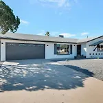 Gorgeous Upscale Scottsdale 4Bed/3 Bath Home