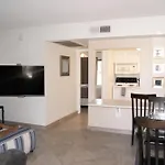 118 Fully Furnished 1Br Suite-Outdoor Pool