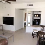 212-Fully Furnished 1Br Suite-Outdoor Pool
