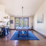 Hozho Residence On Mountain View