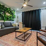 Cozy Coast 3Bedroom Condo W Pool & Hot Tub