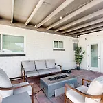 Sunny Scottsdale Escape
