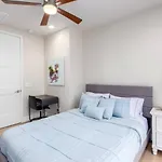 Miller Square 1002