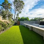 Dos Cacti Outdoor Oasis, Heated Pool, Spa, Bikes, Ev, Bbq