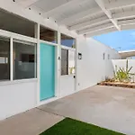 Brand New Home W Parking Blocks From Oldtown- 1A