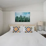 Comfy And Relaxing 2B2B Hideaway In Scottsdale With Free Parking