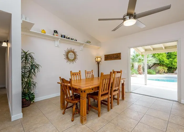 Casa Willow Home