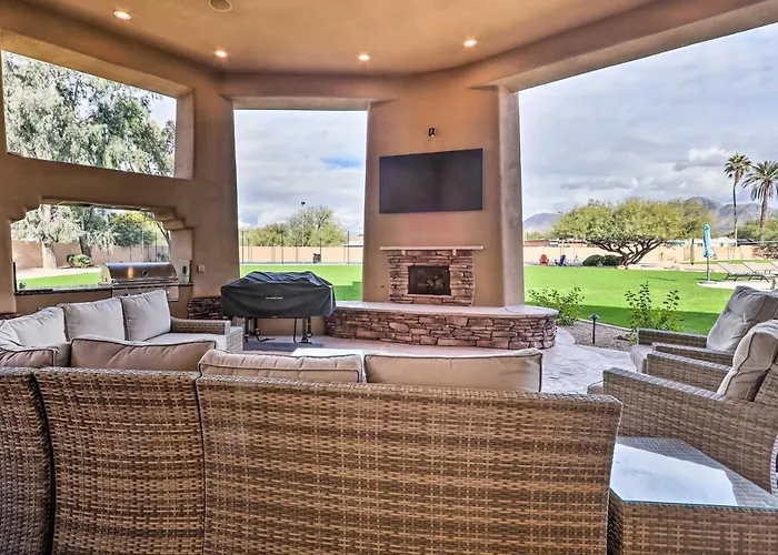 Lavish Estate With Sports Court And Home Theater!