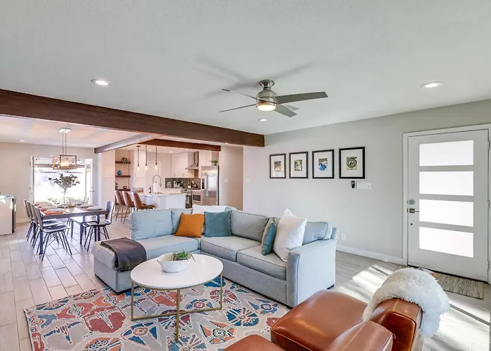 Modern Scottsdale Home 2 Mi To Old Town!