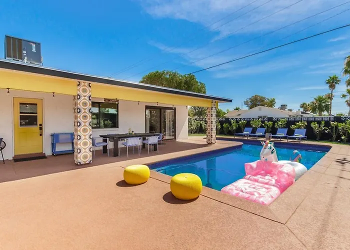 Sophisticated Luxury W Heated Pool, Ev Charger