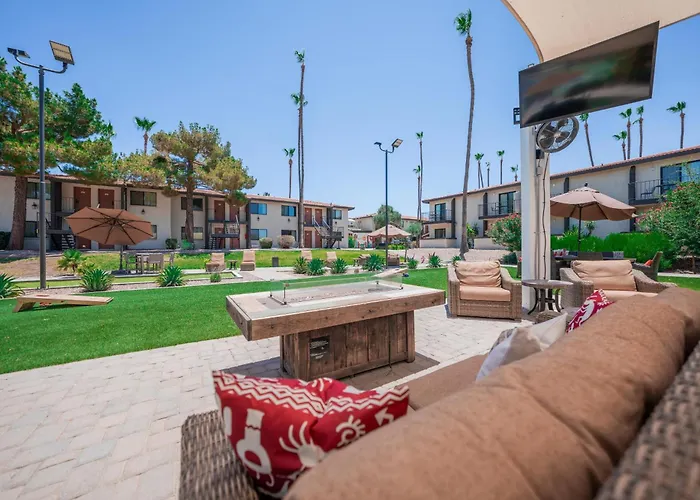 213 Fully Furnished 1Br Suite-Outdoor Pool