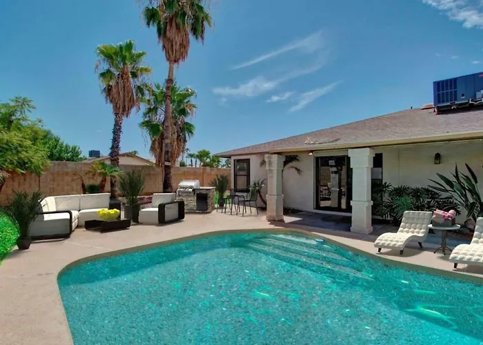 Kierland Villa - North Scottsdale Home W/Pool~Walk To Kierland Area