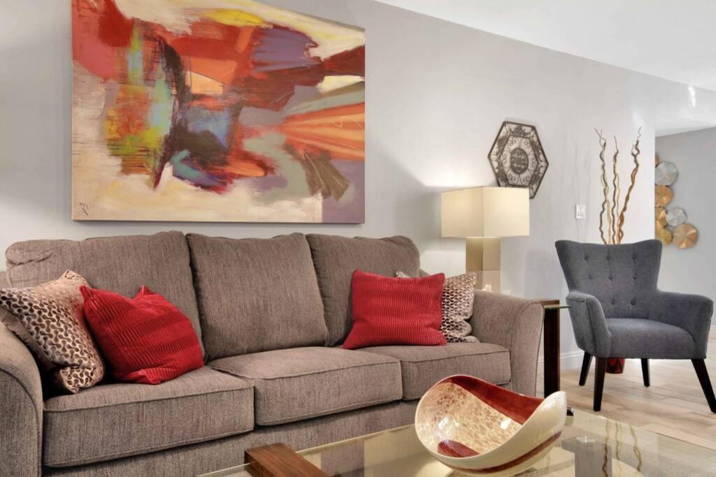 Modern Old Town 1 Bedroom Apartment Scottsdale