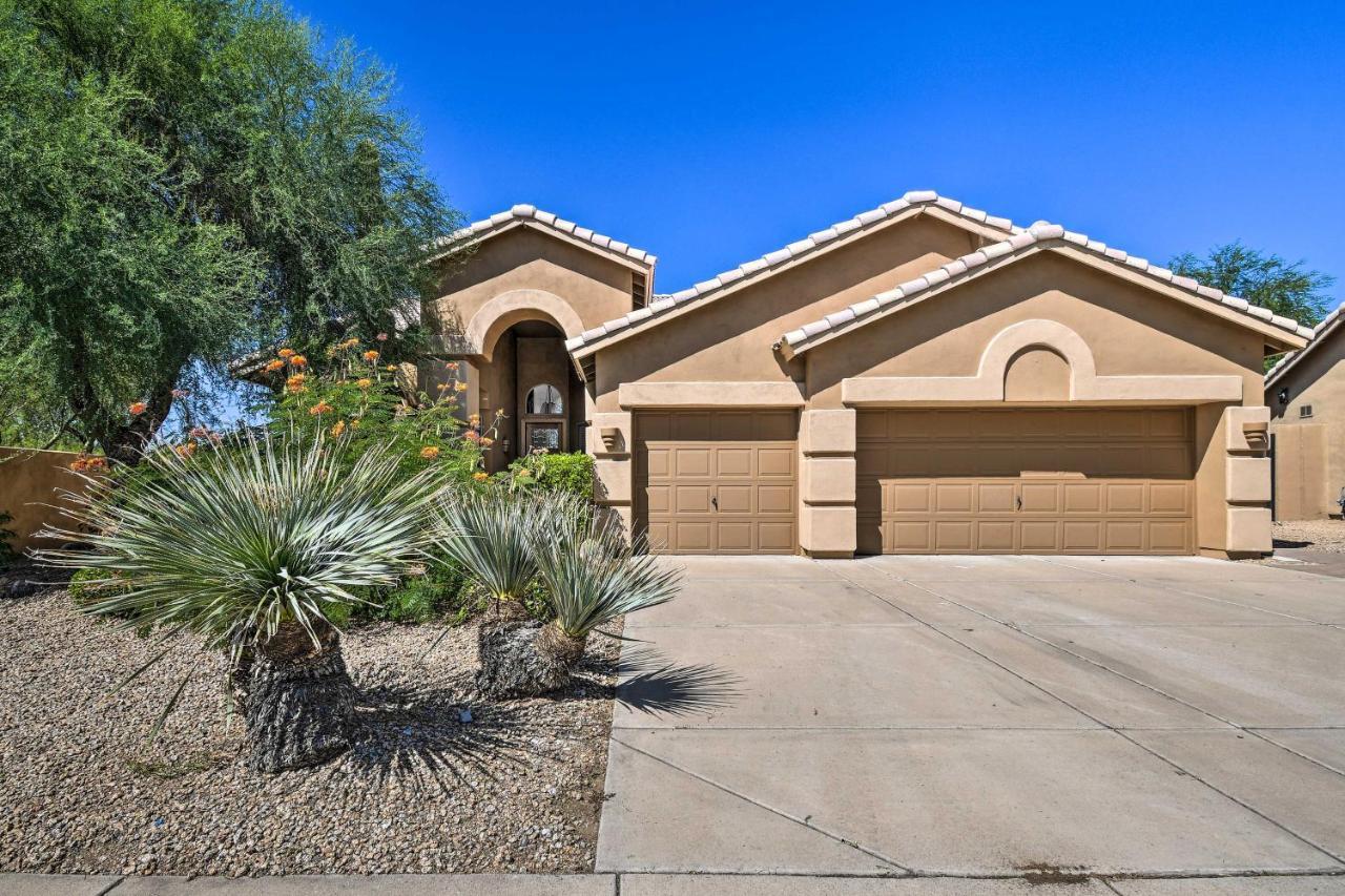Golfers Getaway With Putting Holiday home Scottsdale