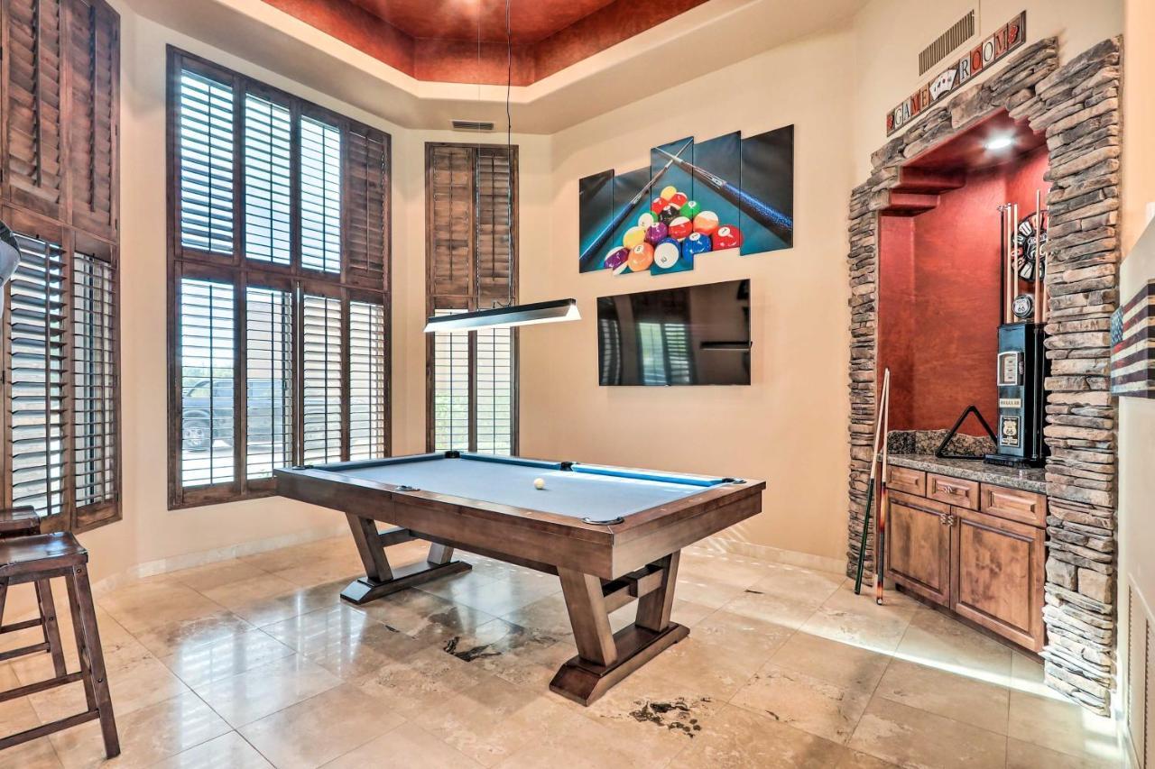 Lavish Estate With Sports Court And Theater! * Scottsdale