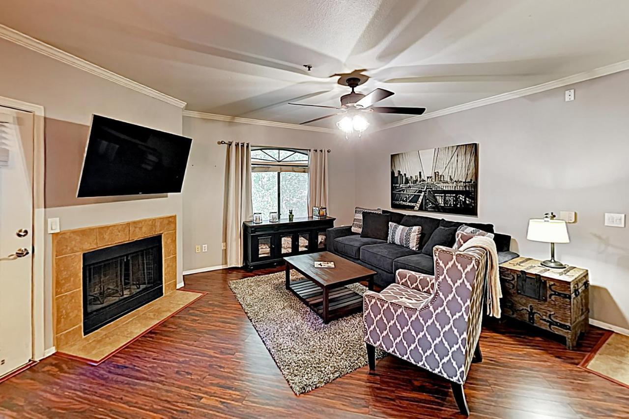 The Signature Unit & Breezy Desert Retreat Apartment *