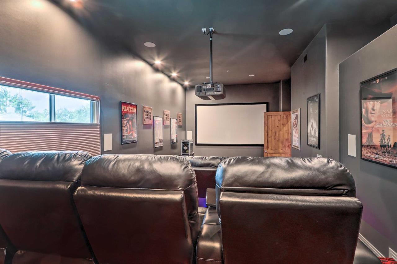 Holiday home Lavish Estate With Sports Court And Theater! Scottsdale
