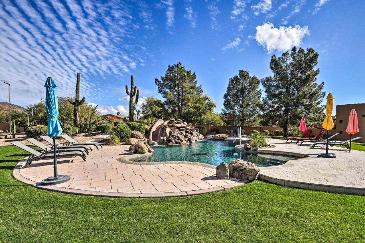 Lavish Estate With Sports Court And Theater! Scottsdale