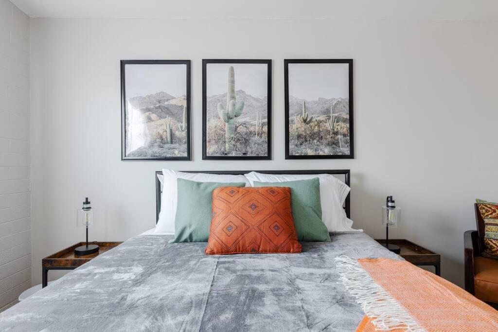Desert Chic - 2 Bed With Yard Apartment *