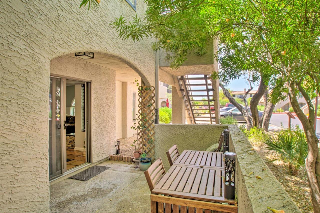 Apartment With Community Pool Walk To Park! *