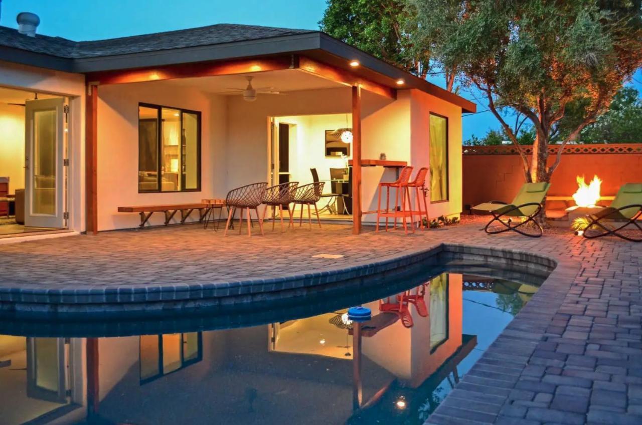 Quiet Luxury Estate W/ Heated Pool: Villa