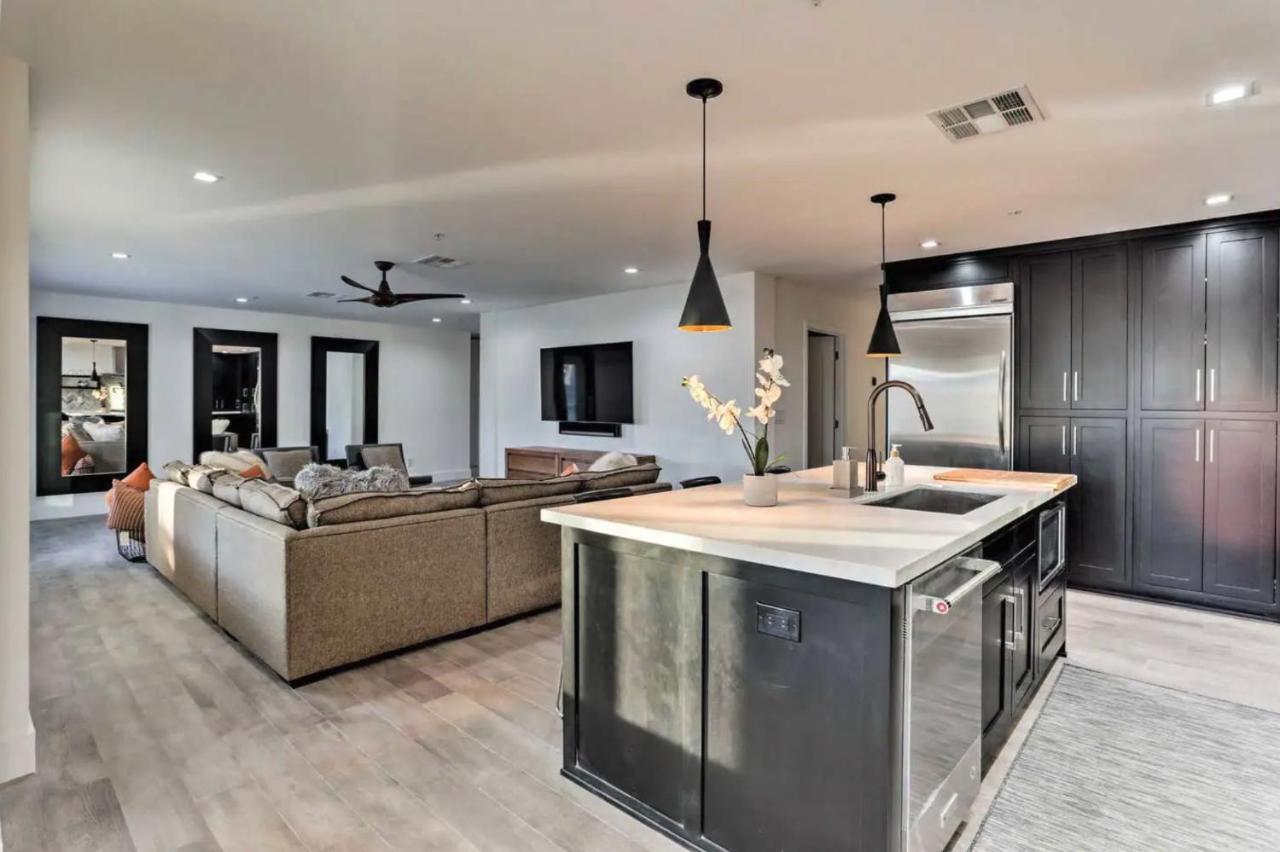Villa Quiet Luxury Estate W/ Heated Pool: *