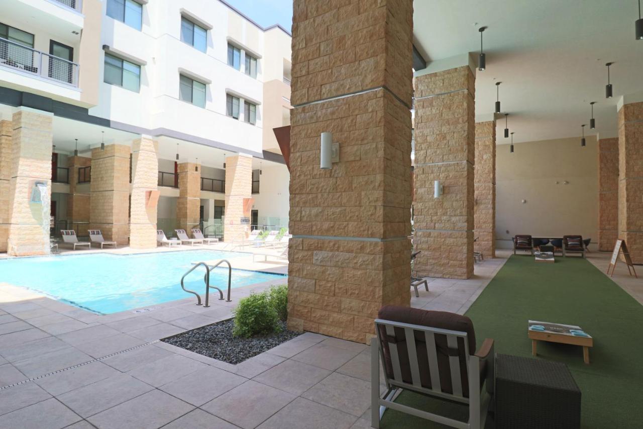 Apartment Walk Score 81-shopping District-king Bed-parking G3047 Scottsdale