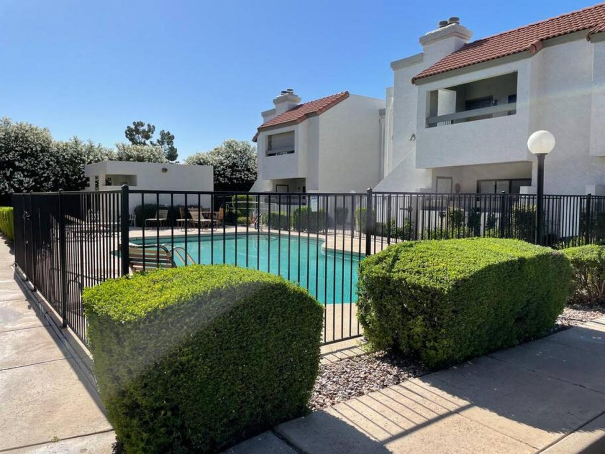 Apartment Boho And Cozy ~ Work From ~ Pool + Hot Tub 365! Scottsdale