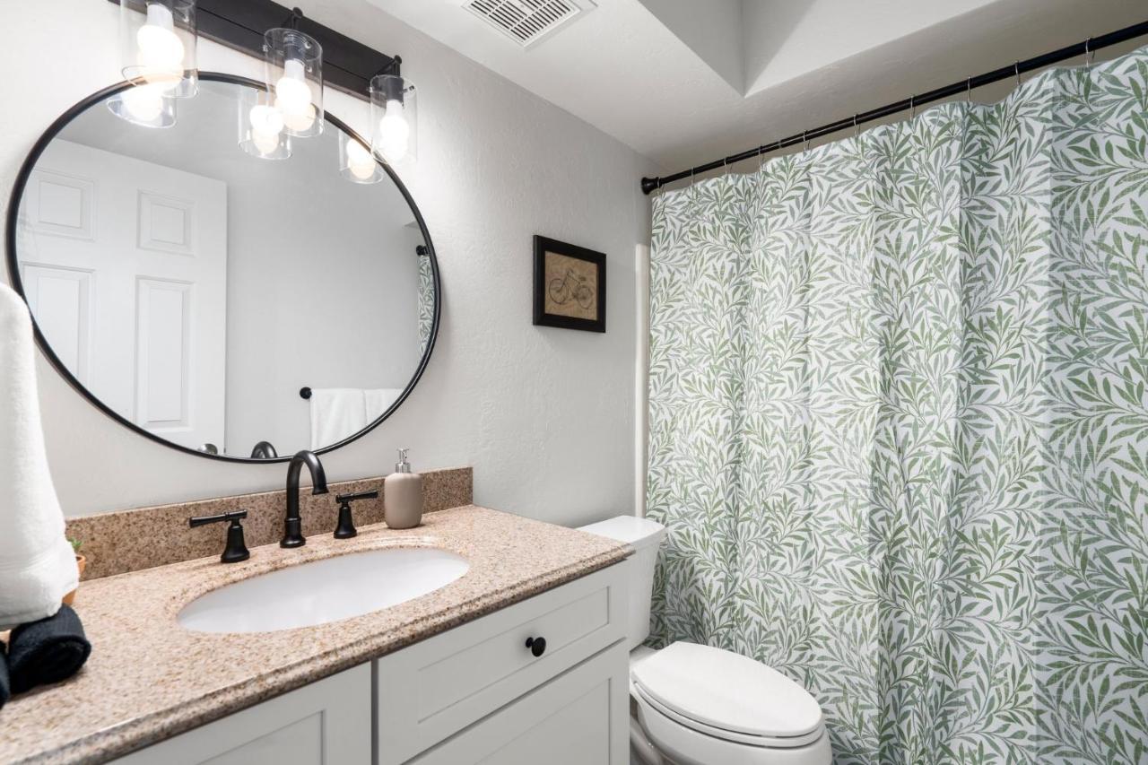 Boho And Cozy ~ Work From ~ Pool + Hot Tub 365! Apartment Scottsdale