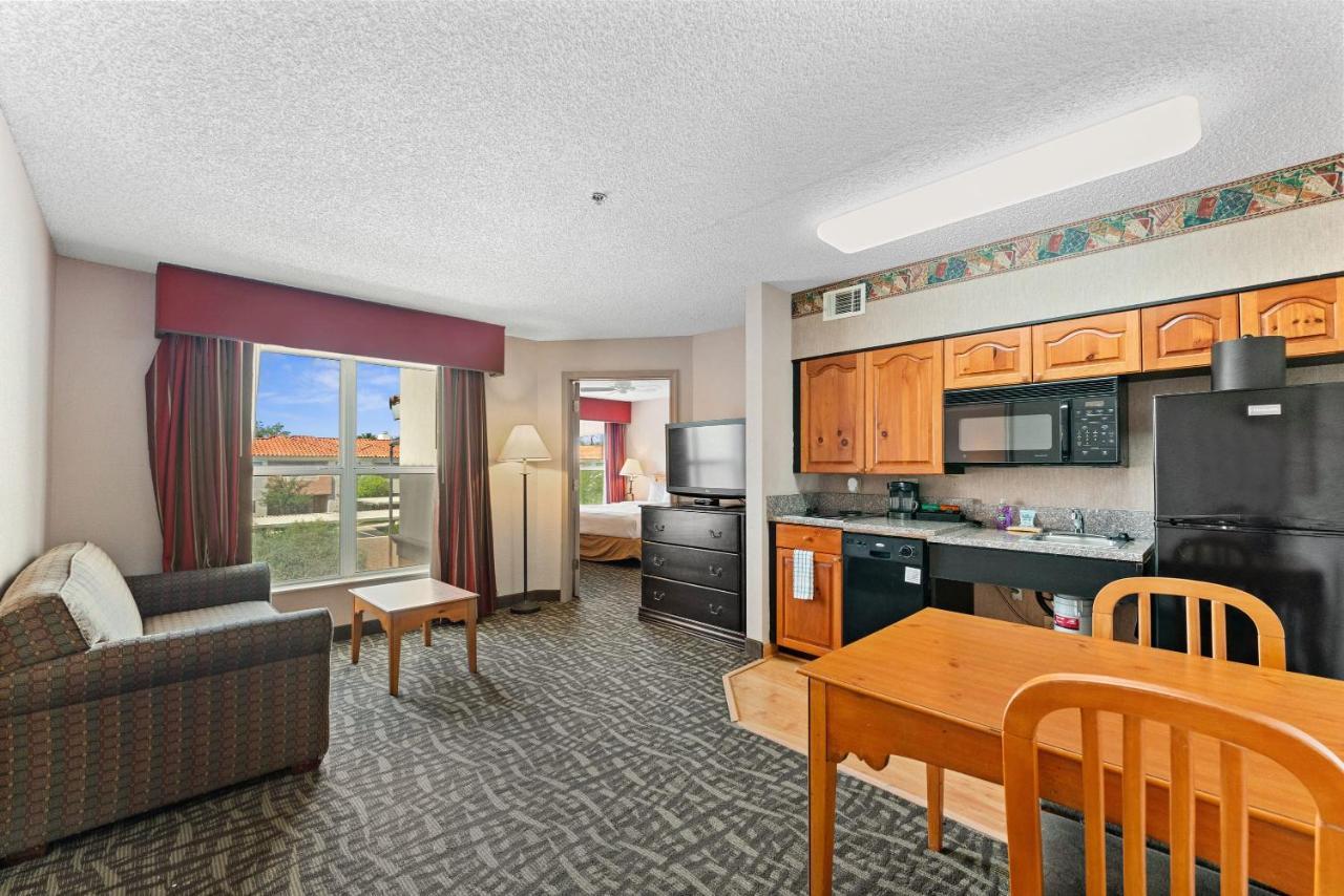 Apartment 2 Bd 2 Ba Furnished King Beds