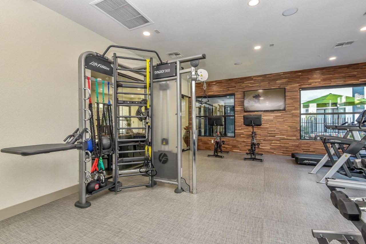 Apartment Ascent North Pool Gym Near Mayo And Quarter Scottsdale