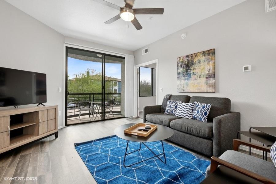 Apartment Ascent North Pool Gym Near Mayo And Quarter Scottsdale