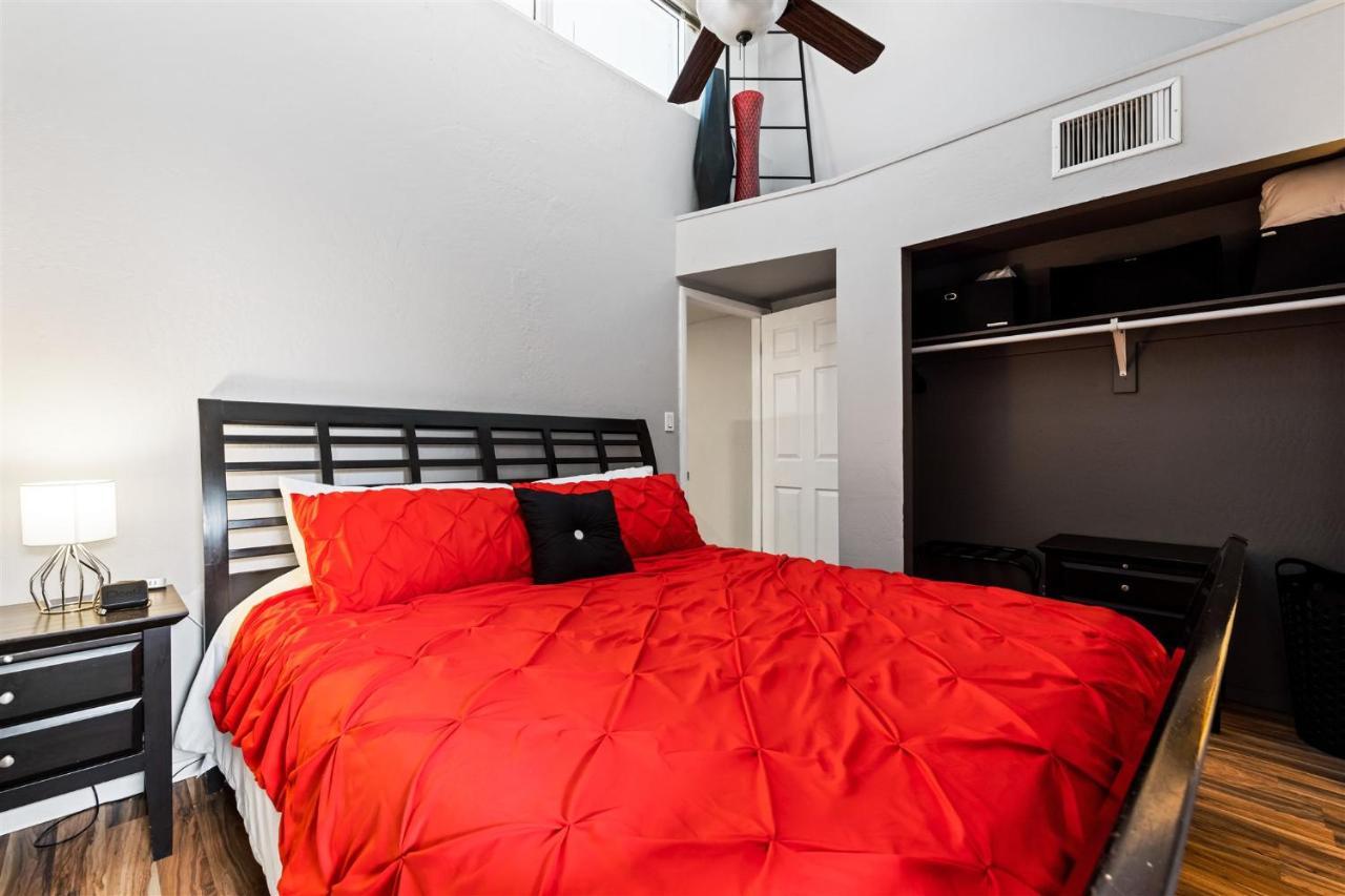 Apartment Incredible Location In Old Town 2 King Bds & Patio *