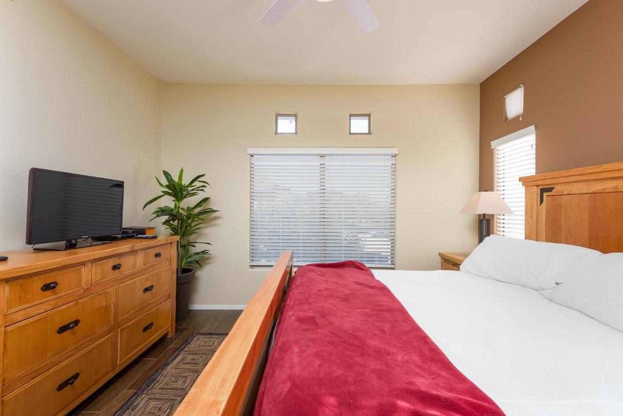 Apartment Raintree Scottsdale