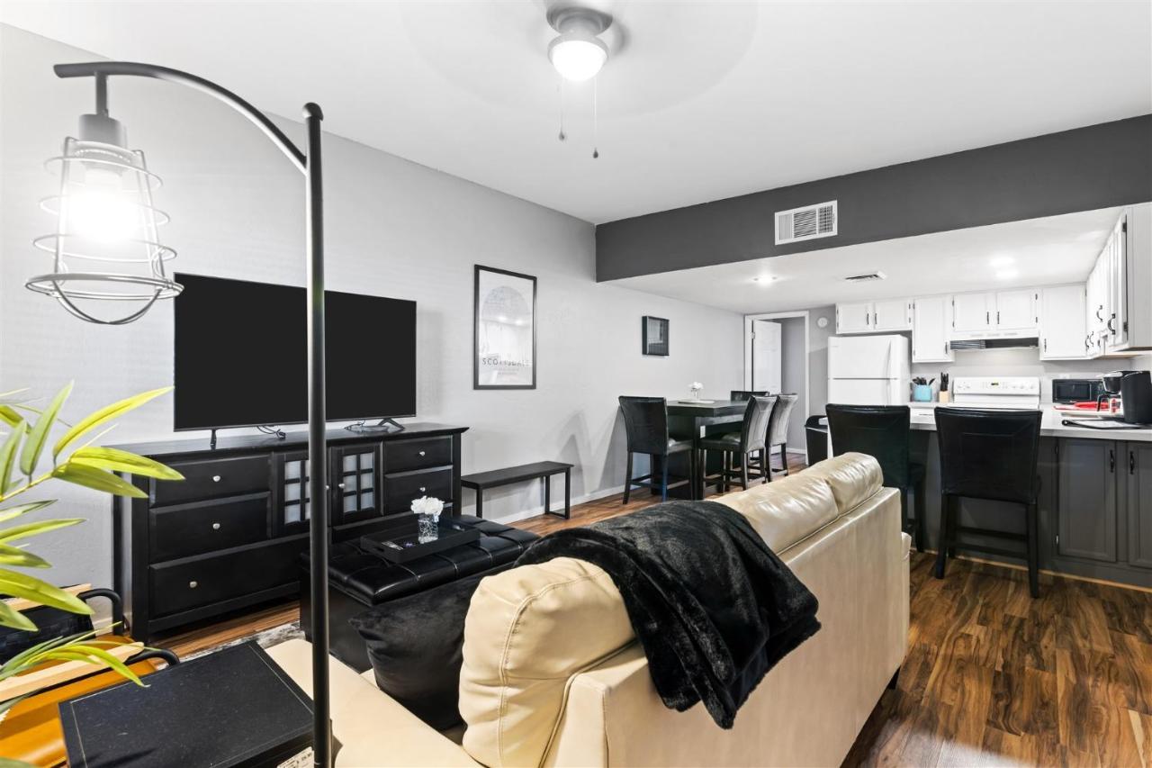 Incredible Location In Old Town 2 King Bds & Patio *