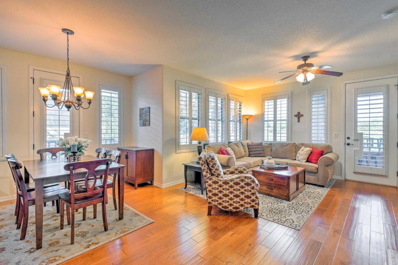 Upscale Getaway With Golf Course Views!