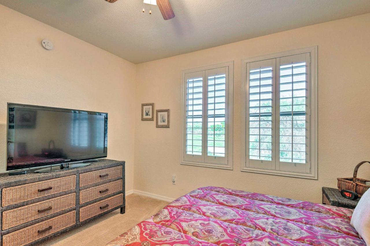 Upscale Getaway With Golf Course Views! *