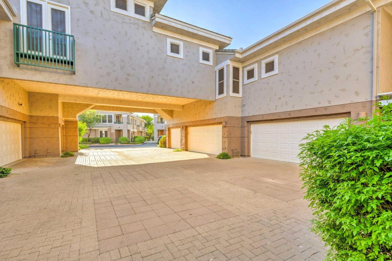 Upscale Getaway With Golf Course Views! Apartment Scottsdale