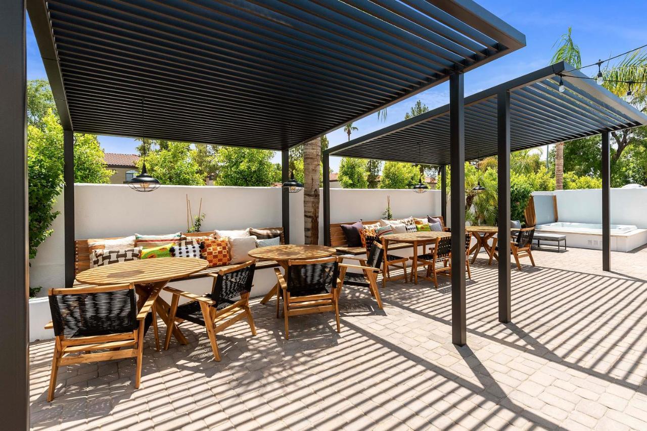 Stavros Sweet Scottsdale