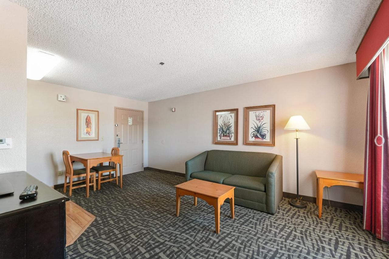 Apartment Metro 1 Bd *