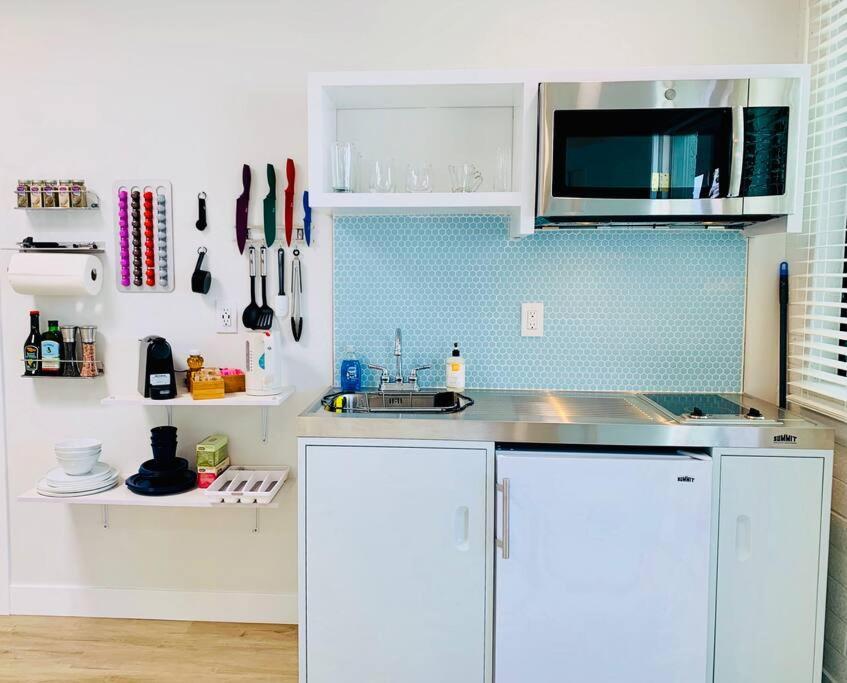 Hidden Gem In Ot With Heated Pool Apartment