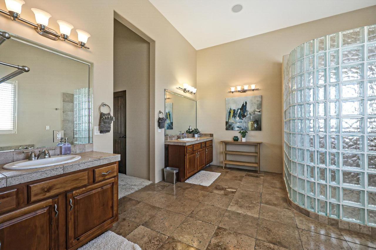Villa Luxury Estate, Sleeps 24, Sonoran By Homestakes Scottsdale