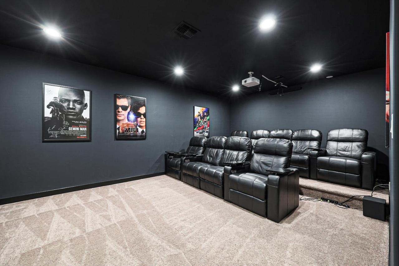 Villa Luxury Estate, Sleeps 24, Sonoran By Homestakes