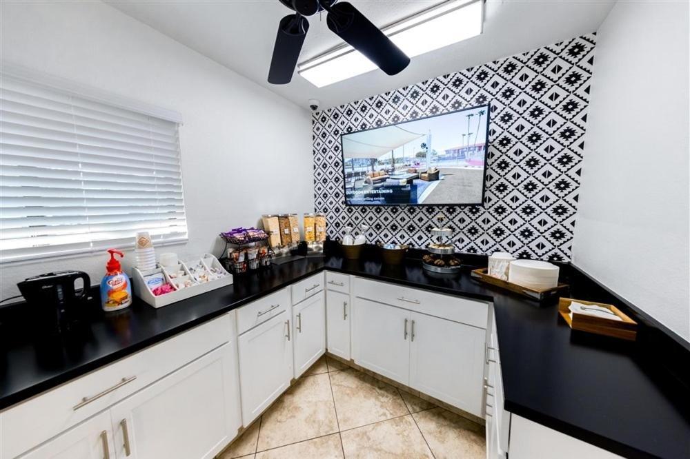 220 Fully Furnished, Wifi Included